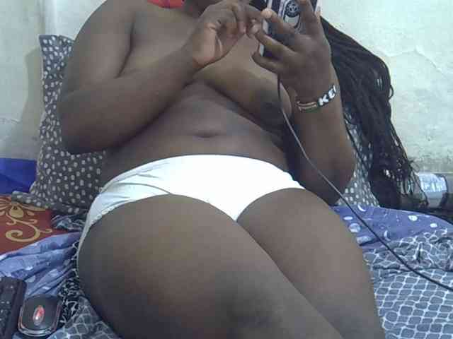 Hot-Perry webcam