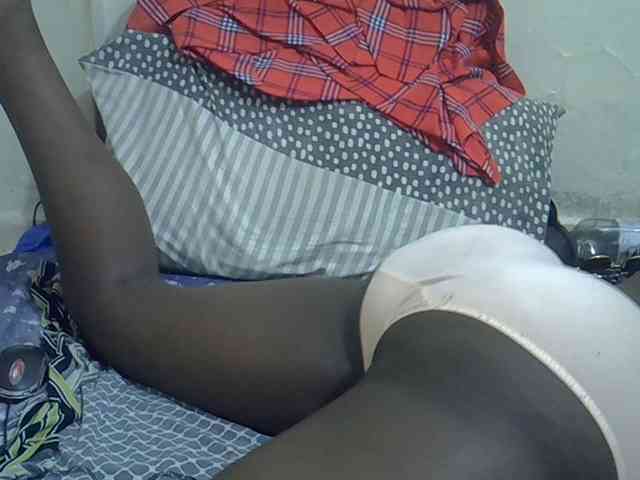 Hot-Perry webcam