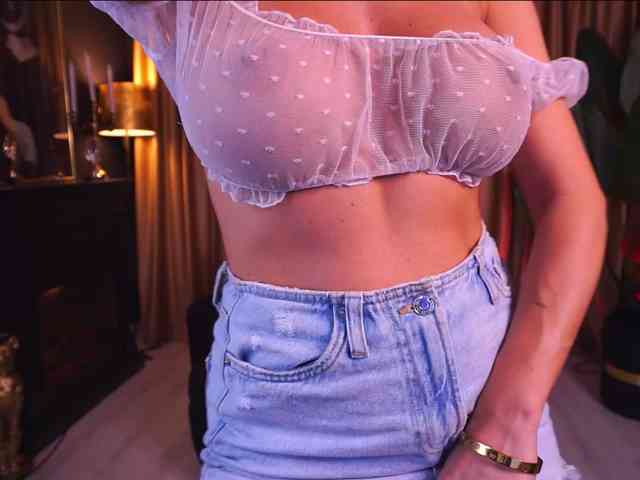 lady-vanya webcam