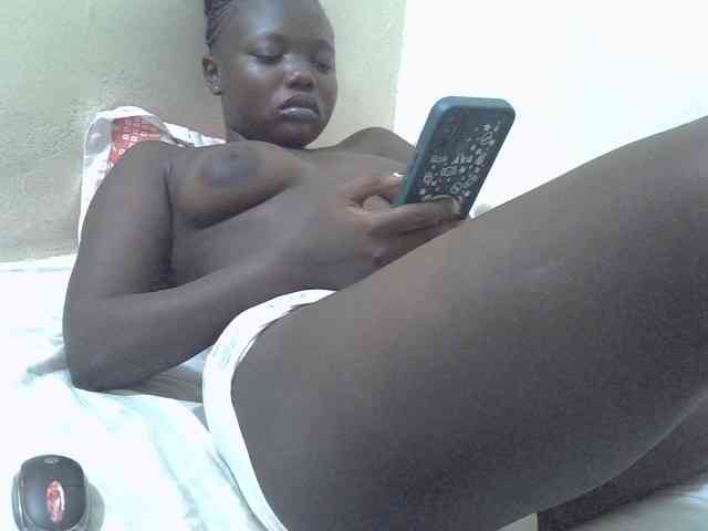 sexxyme Live Webcam on BongaCams