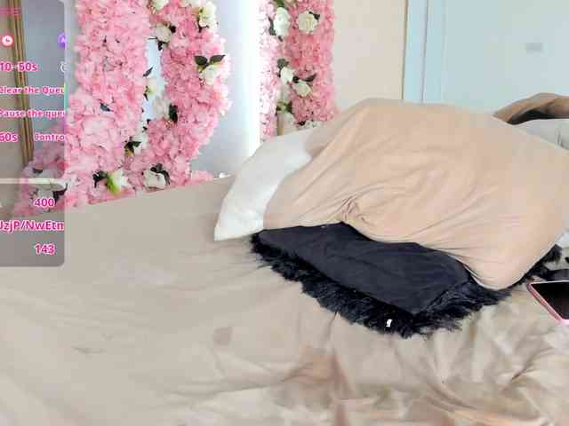 Roxxana-queen webcam