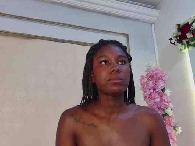 Roxxana-queen Live Webcam on BongaCams