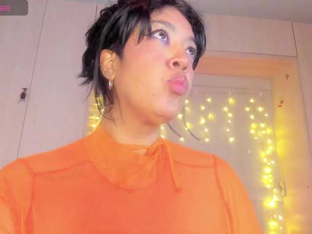 Vicky-Ruiz's BongaCams show and profile