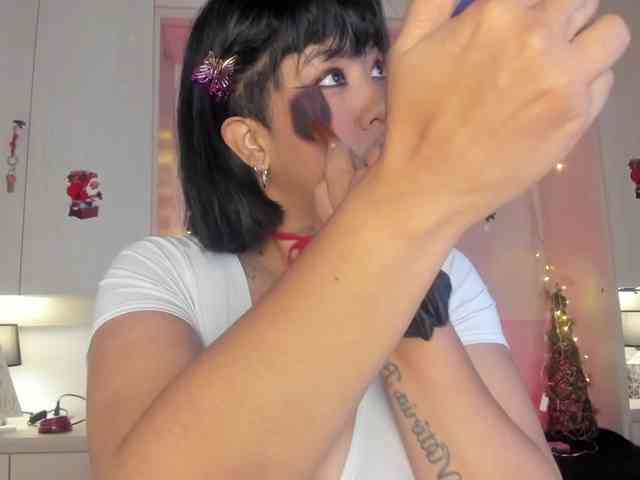 Vicky-Ruiz Vicky-Ruiz