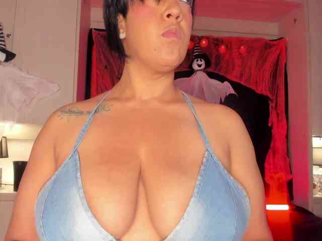 Vicky-Ruiz webcam
