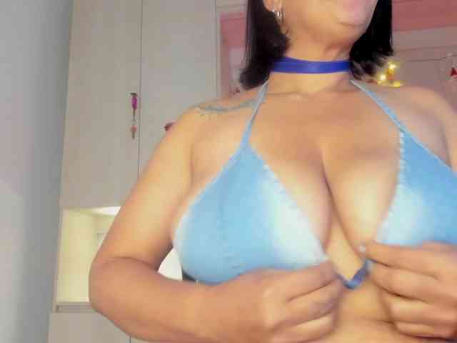 Vicky-Ruiz Vicky-Ruiz