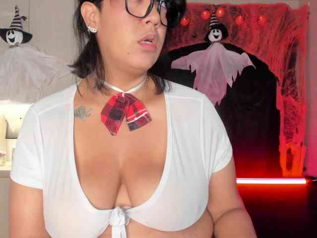 Vicky-Ruiz webcam