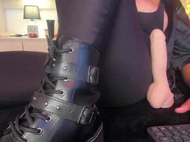 Vicky-Ruiz Live Webcam on BongaCams