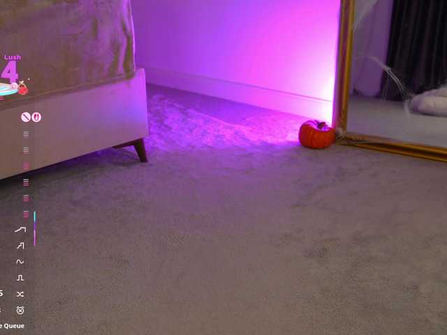 Discover a delicious night with the flirtatious -francescanappi- ready for saucy fun -francescanappi- from BongaCams