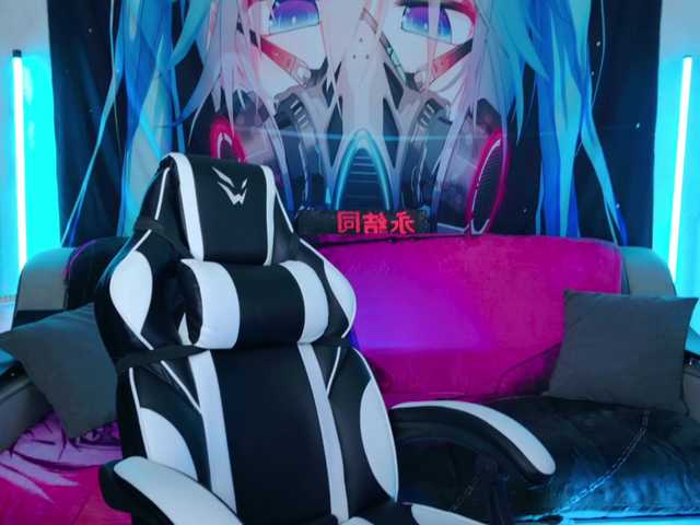 Aurora-Natsuki from BongaCams is Freechat