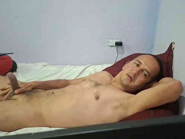 Yazfore Live Webcam on BongaCams