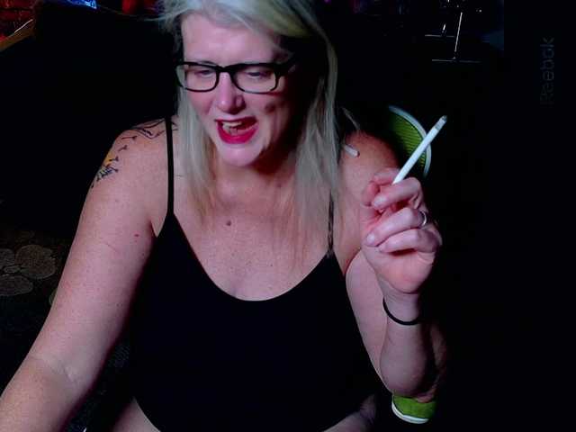 Alicescuriosity's BongaCams show and profile