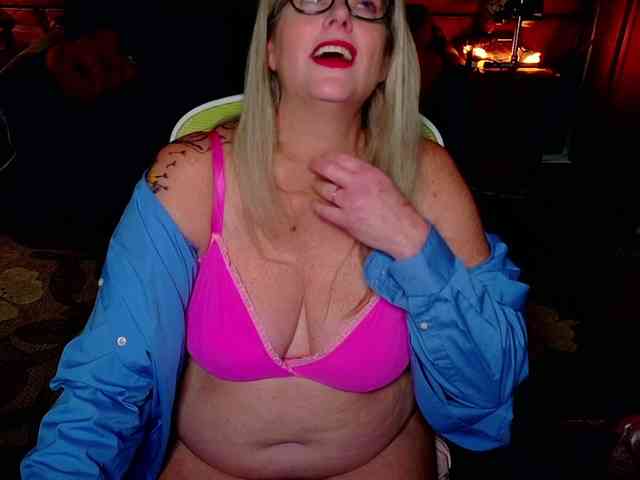 AlicesCuriosity webcam