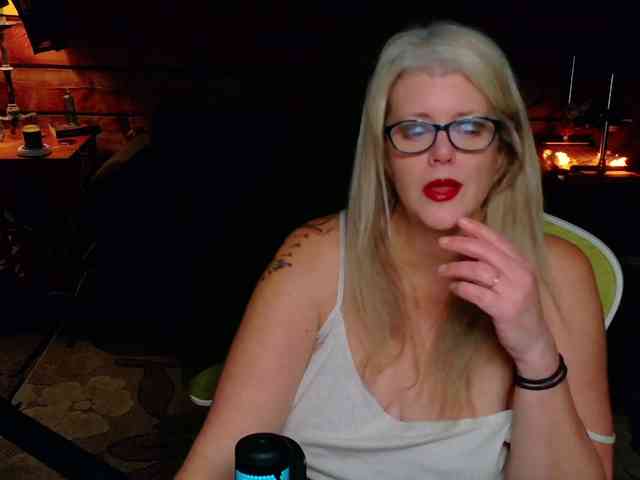 AlicesCuriosity webcam