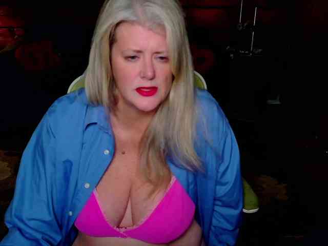 AlicesCuriosity webcam