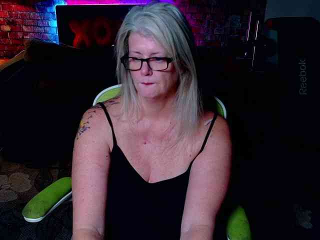 AlicesCuriosity webcam