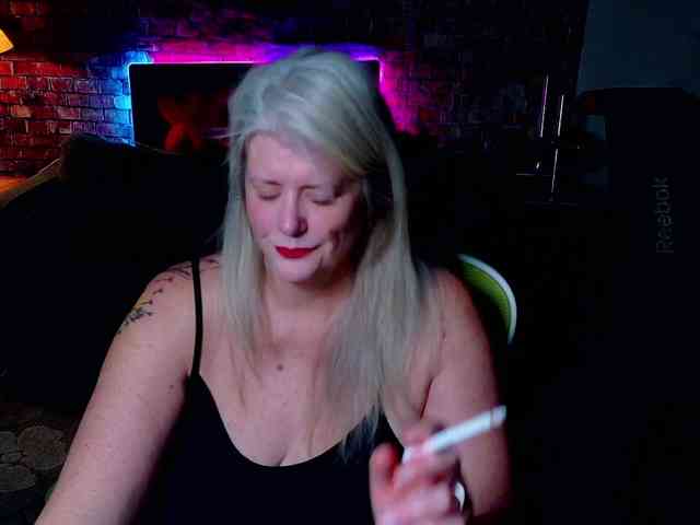 AlicesCuriosity webcam