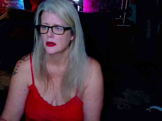 AlicesCuriosity webcam