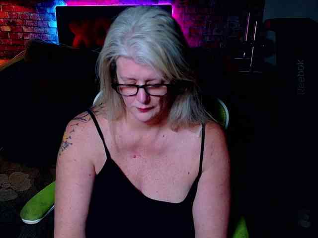 AlicesCuriosity webcam