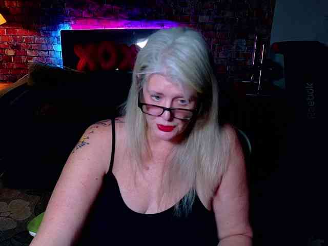 Alicescuriosity Alicescuriosity