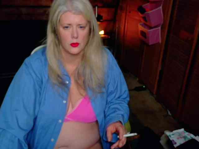 AlicesCuriosity webcam