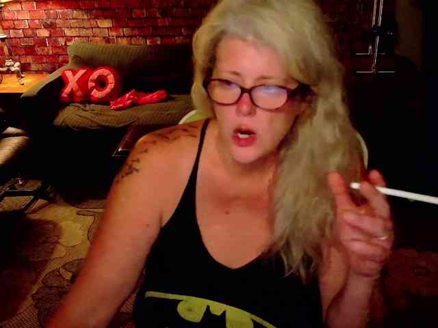 AlicesCuriosity webcam