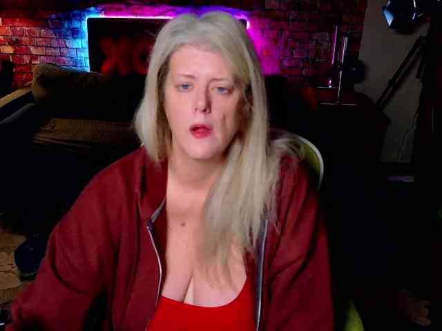 AlicesCuriosity webcam