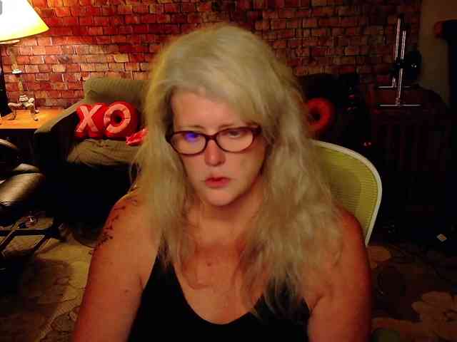 AlicesCuriosity webcam