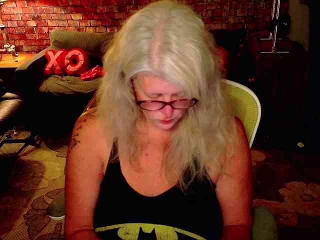 AlicesCuriosity webcam