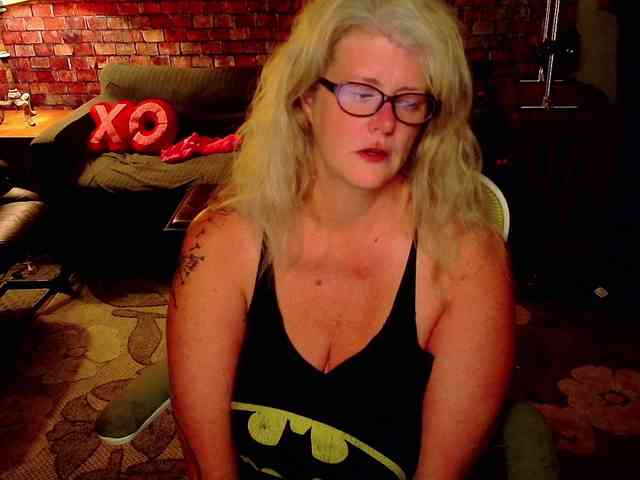 AlicesCuriosity webcam