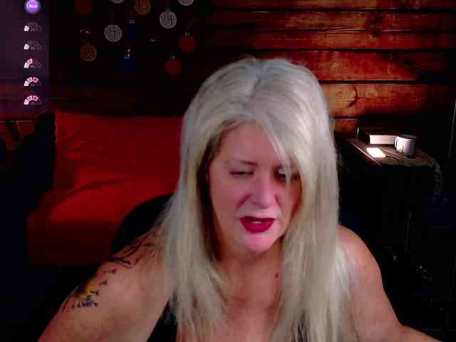 AlicesCuriosity webcam