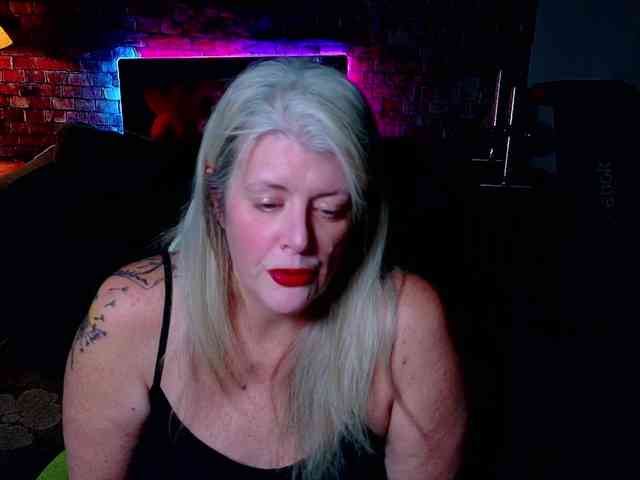 AlicesCuriosity webcam