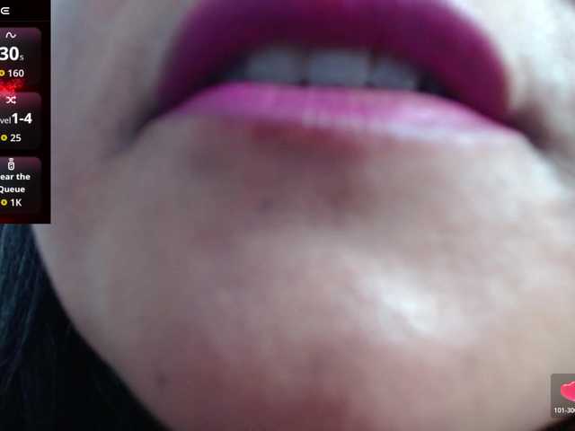 SolVegaa's BongaCams show and profile