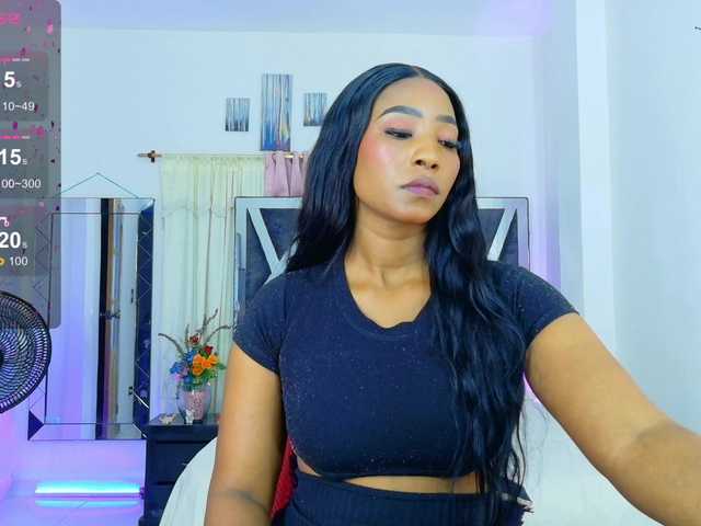 talianapalacios's BongaCams show and profile