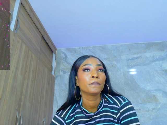 talianapalacios's BongaCams show and profile