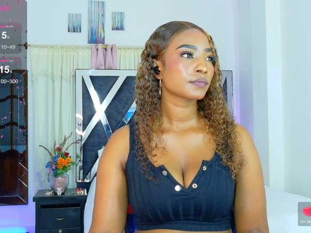 talianapalacios's BongaCams show and profile