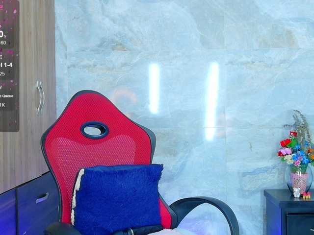 talianapalacios's BongaCams show and profile