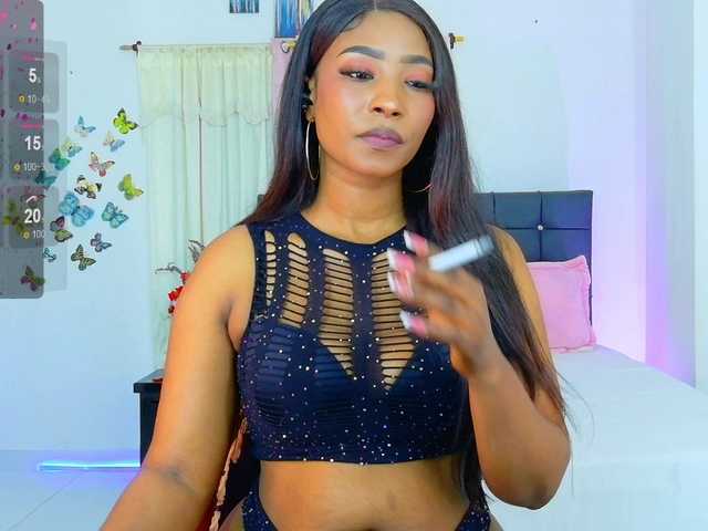 talianapalacios's BongaCams show and profile