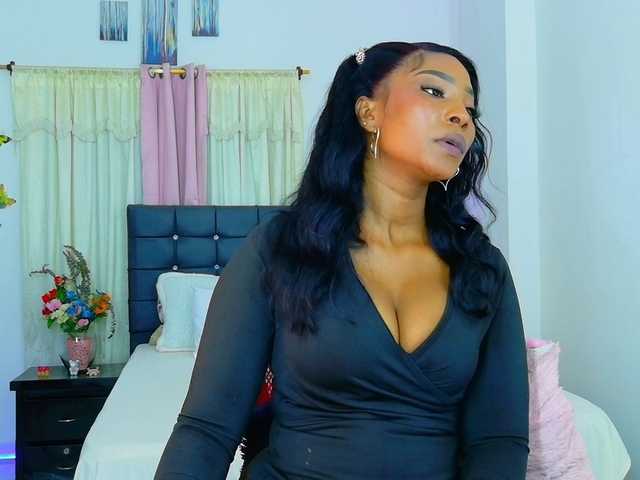 talianapalacios's BongaCams show and profile