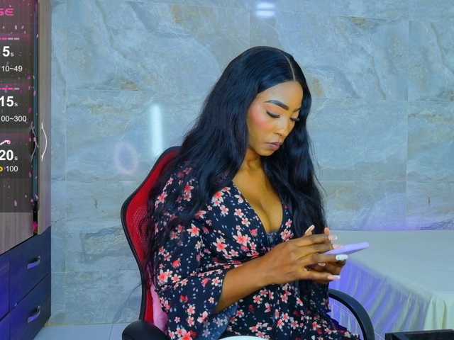 talianapalacios's BongaCams show and profile