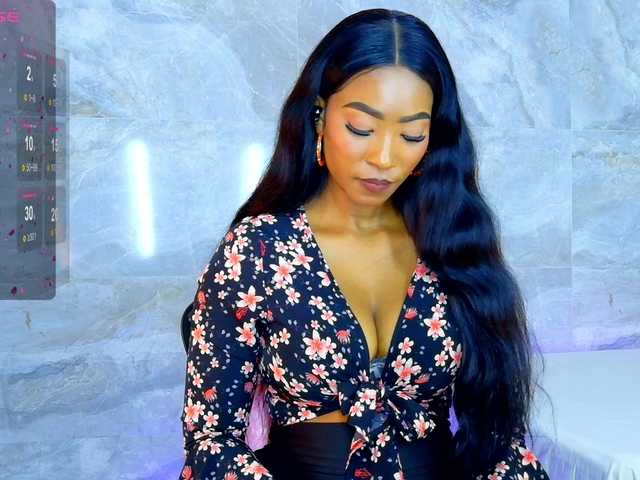 talianapalacios's BongaCams show and profile