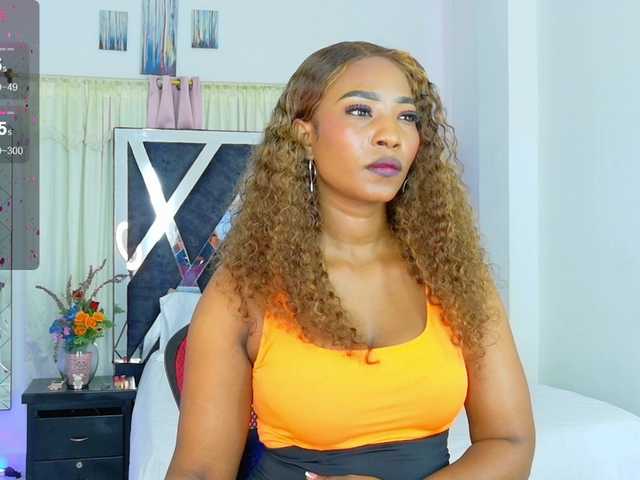 talianapalacios's BongaCams show and profile