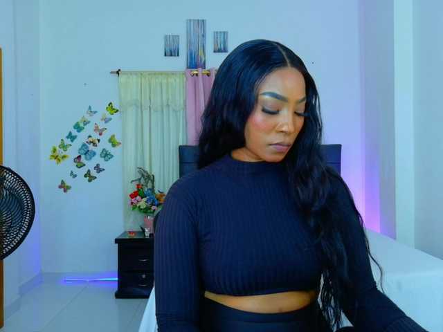 talianapalacios's BongaCams show and profile