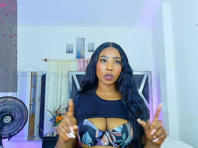 talianapalacios's BongaCams show and profile