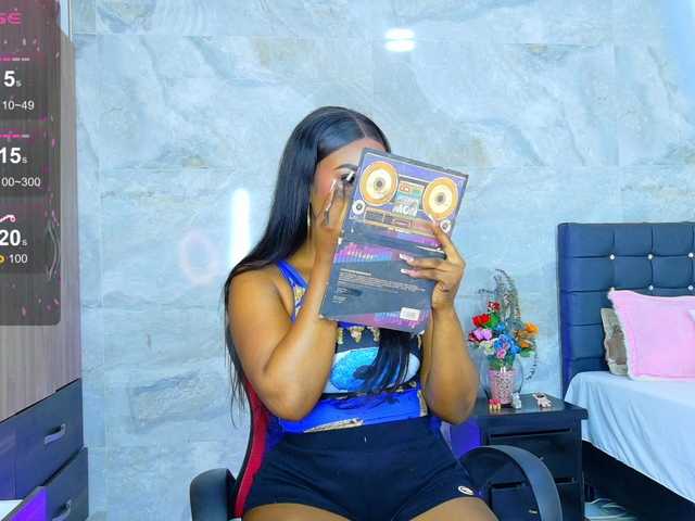 talianapalacios's BongaCams show and profile