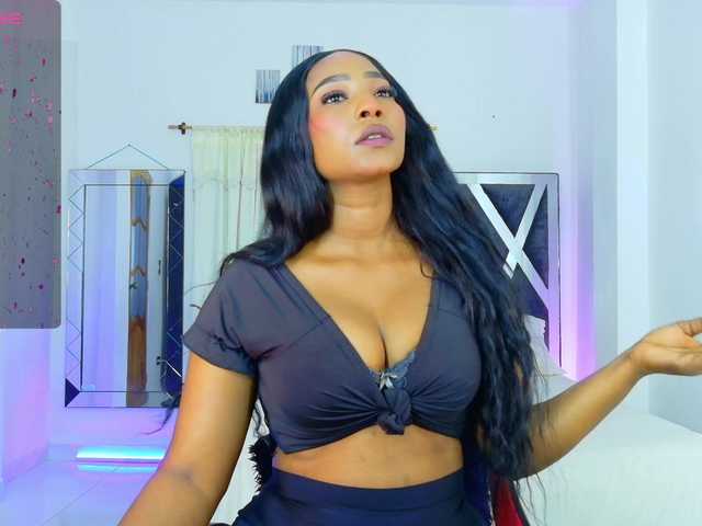 talianapalacios's BongaCams show and profile