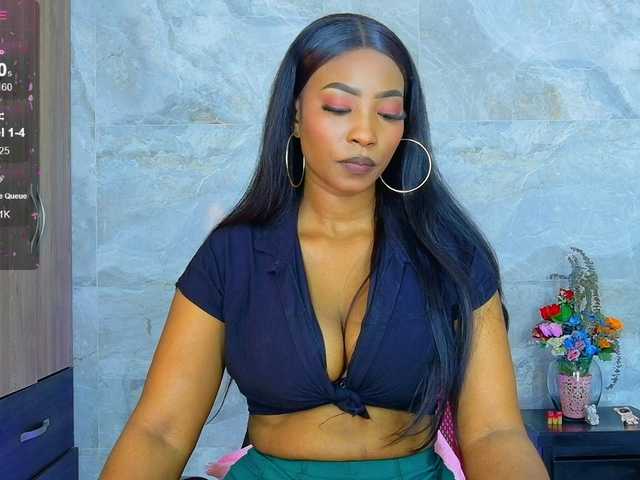 talianapalacios's BongaCams show and profile