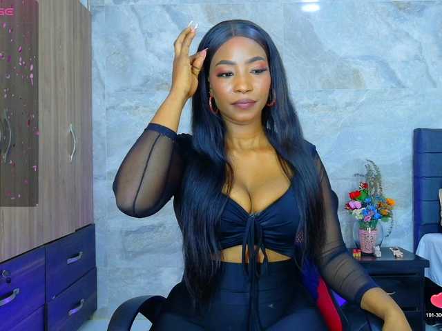 talianapalacios's BongaCams show and profile