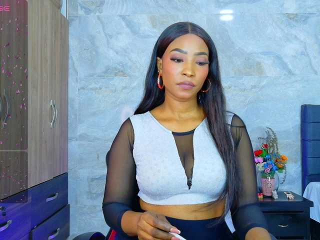 talianapalacios's BongaCams show and profile