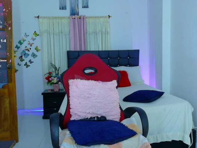 talianapalacios's BongaCams show and profile